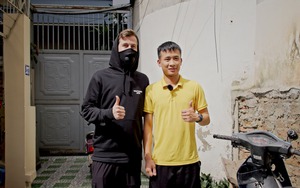 Alan Walker "bí mật" ghé thăm Hà Nội, gây sốt mạng xã hội với hành động ý nghĩa