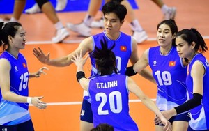 Tin nóng thể thao sáng 25/8: ĐT bóng chuyền nữ Việt Nam rơi vào tình thế khó, Quyết Chiến tiến sát giải thưởng 'khủng'