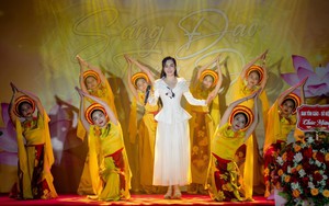 Hồ Quỳnh Hương, Phạm Phương Thảo… biểu diễn trong chương trình nghệ thuật mừng Lễ Vu lan 