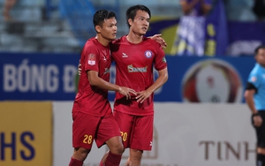 Giải hạng Nhất 2024/25: 'Bỏ thì thương, vương rất mệt...'