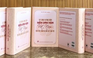 Nâng tầm lý luận về xây dựng và phát triển nền văn hóa Việt Nam