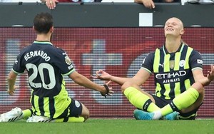 Haaland lập hat-trick 2 trận liên tiếp, được khen có thể vượt mặt Ronaldo lẫn Messi