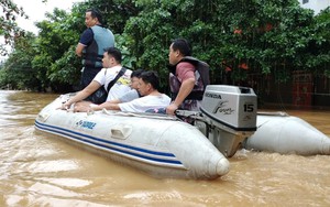 Nước lũ dâng cao, trên 12.000 hộ dân ở thành phố Yên Bái phải di dời 