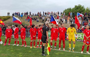 ĐT nữ Việt Nam thắng đội bóng châu Âu 3-0 với siêu phẩm sút xa, Huỳnh Như và đồng đội kết thúc chuyến du đấu thành công