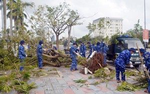 Thắm tình quân dân trong siêu bão Yagi