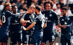 Rashford ghi bàn, MU đại thắng đội áp chót Premier League