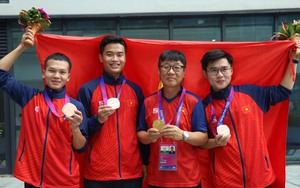 Tin nóng thể thao sáng 14/9: Việt Nam đề xuất hợp đồng với HLV Hàn Quốc, Ronaldo đứt mạch 6 trận ghi bàn