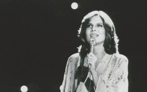 "You Light Up My Life" của Debby Boone: Ca khúc "thắp sáng" cuộc đời