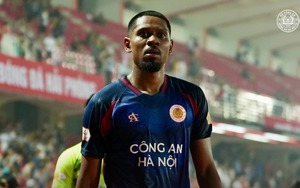 Tin nóng bóng đá Việt 16/9: Sao Việt kiều CAHN lộ lý do đập chai nước, Công Phượng sắp có bến đỗ mới