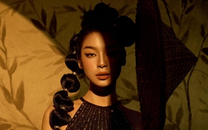 Trang 'Hoa sữa về trong gió' khoe ảnh cực 'slay' dịp Trung thu