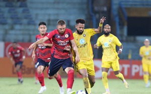 Bảng xếp hạng V-League vòng 2: CAHN tụt xuống nhóm cuối, HAGL vững ngôi đầu