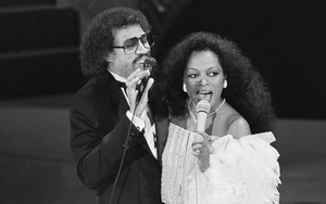 "Tình yêu vĩnh cửu" của Diana Ross & Lionel Richie