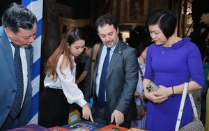 70 năm Giải phóng Thủ đô: Khai mạc Hội sách Hà Nội lần thứ IX