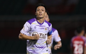 V-League 2024/25: Văn Quyết lại giúp Hà Nội FC vượt khó