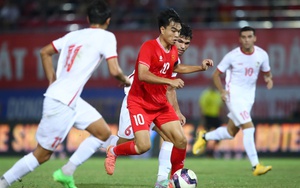 HLV Kim Sang Sik mỏi mắt tìm 'sao mai' cho đội tuyển Việt Nam