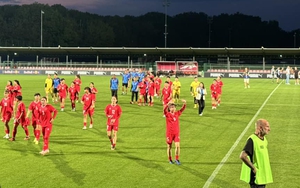 Gặp đối thủ quá mạnh ở châu Âu, ĐT nữ Việt Nam nhận thất bại 'tâm phục khẩu phục'