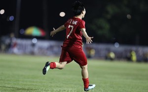 'Chân sút phạt hay nhất lịch sử' giúp ĐT Việt Nam thắng ngược ‘dàn sao nhập tịch’ dự World Cup, HLV Australia khen ngợi