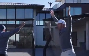 Fan golf ẵm tiền tỷ sau khi hoàn thành thử thách của tay golf chuyên nghiệp