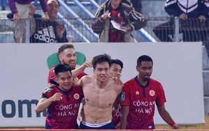 CAHN đánh bại Hà Tĩnh để vào tứ kết cúp Quốc Gia