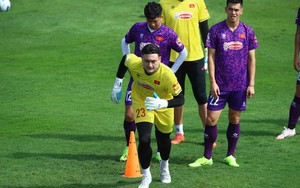 Văn Lâm tái xuất, hẹn Nguyễn Filip và Đình Triệu tại vòng loại Asian Cup 