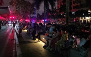 Thành phố Hồ Chí Minh: Cháy chung cư Mizuki, hàng trăm người hoảng loạn