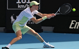 Kết quả Australian Open 2025 hôm nay 18/1: Sinner thẳng tiến, tay vợt gốc Việt tiếp tục tạo địa chấn