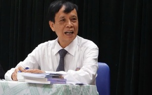 Dịch giả Nguyễn Hữu Thăng - một lòng với "kho báu" thi ca chữ Hán