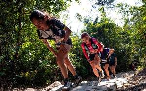 'Nữ hoàng chạy trail' Việt Nam lập kỷ lục cá nhân, cán đích với nón lá tại giải chạy trail danh giá và lâu đời nhất hành tinh