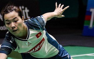 Tay vợt số một Việt Nam thể hiện bản lĩnh, loại niềm hy vọng Malaysia sau màn rượt đuổi kịch tính