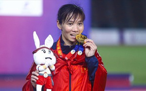 Nữ cầu thủ người Quảng Nam: Từ 6 con vít trong cơ thể đến người 'độc nhất vô nhị' của bóng đá Việt Nam