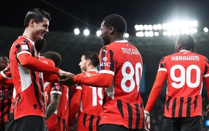 Thắng ngược Juventus, AC Milan gặp Inter ở chung kết Siêu cúp Ý