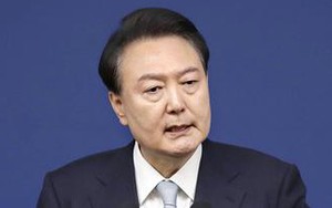 Cảnh sát Hàn Quốc thực thi lệnh bắt Tổng thống Yoon Suk Yeol