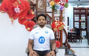 Xuân Son biết ơn 1 một người mà anh coi như cha, mong sớm trở lại để hát Quốc ca và ghi bàn cho ĐT Việt Nam