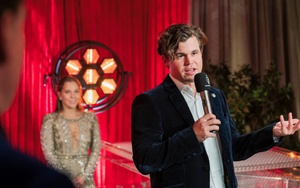 Vua cờ Magnus Carlsen: Biểu tượng đổi mới hay “quyền lực đen”?