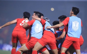 Đội hình xuất phát Việt Nam vs Thái Lan: Tuấn Hải và Đình Triệu ra sân từ đầu; Quang Hải dự bị