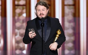 Quả cầu Vàng 2025: Brady Corbet giành giải “Đạo diễn xuất sắc nhất” - Demi Moore và Sebastian Stan ghi dấu ấn đậm nét