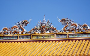 "La hầu" - Diện mạo thân quen, cái tên mơ hồ