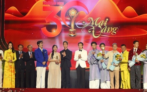 'Anh trai say hi' bất phân thắng bại với 'Anh trai vượt ngàn chông gai' tại giải Mai vàng