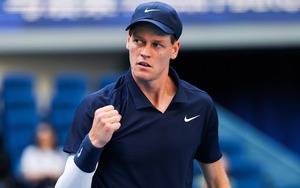 Thắng dễ tay vợt gốc Việt ở chung kết China Open, Jannik Sinner giành danh hiệu thứ 3 trong năm