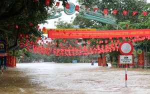 Nước sông Lô, Tuyên Quang dâng kỷ lục, gây ngập lụt trên diện rộng