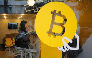Bitcoin và vàng có khả năng trở thành tài sản dự trữ chủ chốt