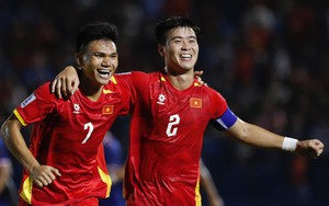 'Cầu thủ nghèo nhất Việt Nam' hóa người hùng của đội tuyển Việt Nam sau 8 năm