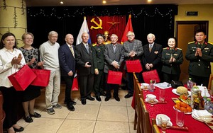 75 năm quan hệ Việt Nam - LB Nga: Xúc tiến hoàn thành ấn phẩm song ngữ về quan hệ quốc phòng song phương