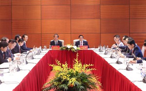 Đại hội đại biểu Đảng bộ Chính phủ lần thứ nhất: Các đại biểu thảo luận tại tổ