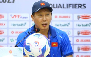 HLV Kim Sang Sik: 'Không thủng lưới trước Nepal là nhiệm vụ quan trọng'