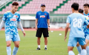 U23 Việt Nam về nước, HLV Kim Sang Sik nhận lại đội từ tháng 11