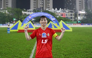 Bóng đá nữ TPHCM: Mong vững tay chèo 