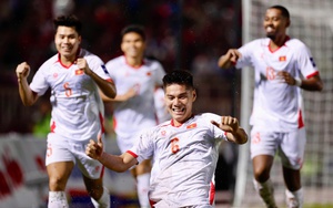 Bỏ lỡ nhiều cơ hội, tuyển Việt Nam thắng tối thiểu Nepal