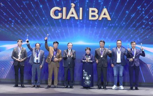 Lễ trao giải Cuộc thi ảnh nghệ thuật cấp Quốc gia “Tổ quốc bên bờ sóng” lần thứ 3