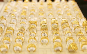 Giá vàng nhẫn chiều 17/10 niêm yết mức 159,5 triệu đồng/lượng